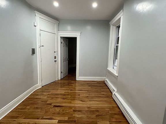 5th image of 1405 New York Ave APT 2L
