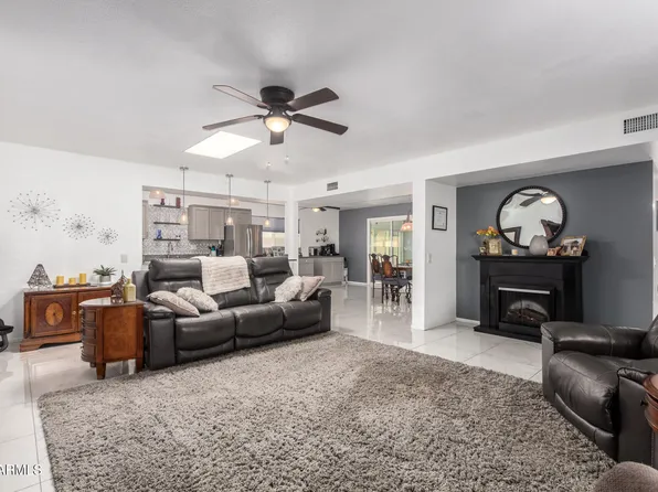 17611 N 102nd Drive, Sun City, AZ 85373