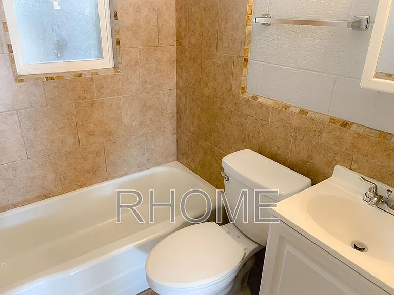 2725 S Edison St #1 — Photo 9