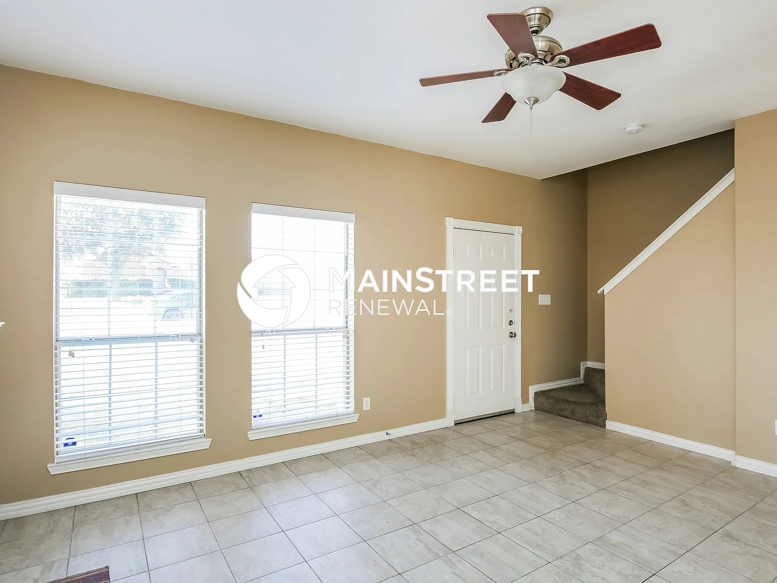 1538 Prescott Dr — Photo 3
