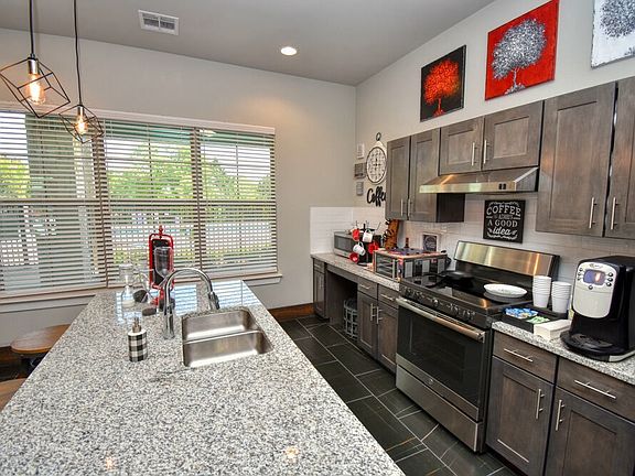 3rd image of 8200 Clarksprings Dr APT 2504