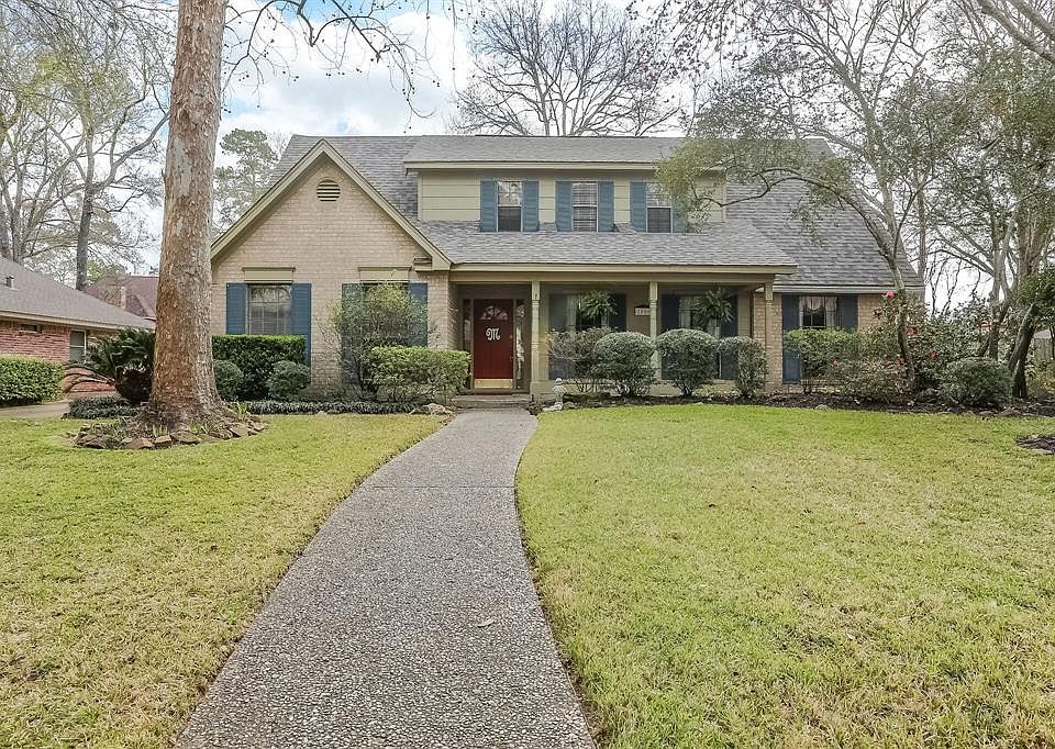 1st image of 2806 Rustic Woods Dr