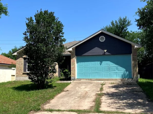 193 Oak River Dr, Cedar Creek, TX 78612