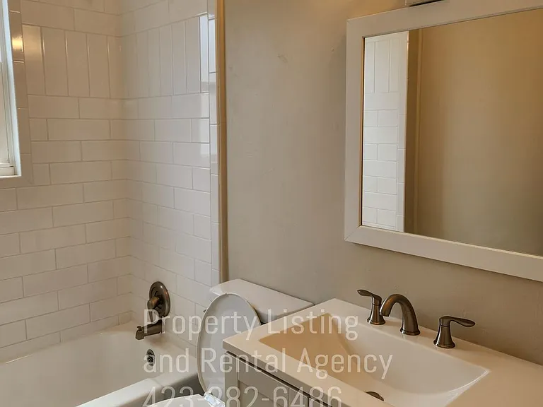 322 Cherokee Village Dr — Photo 7