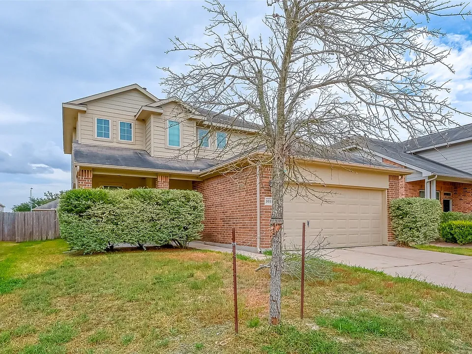 10118 Mariposa Green Ct