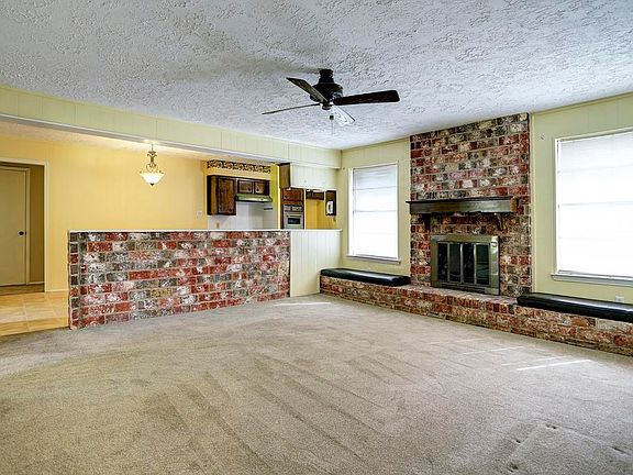 4th image of 11010 Sagecanyon Dr