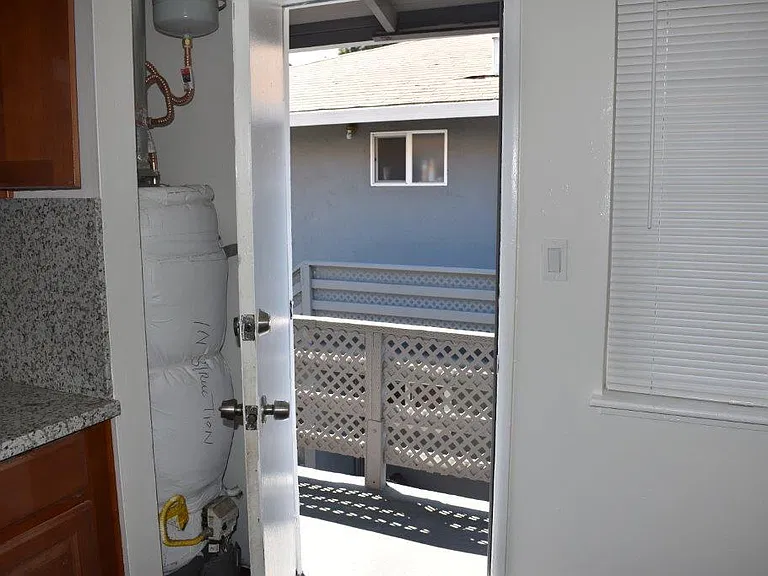 27942 Manon Ave #C — Photo 23