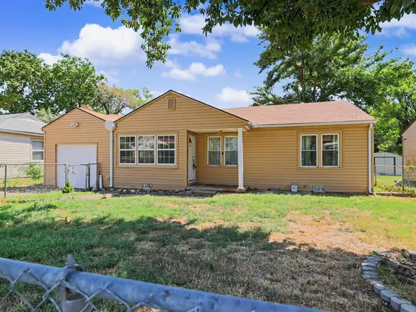 2746 N Iva Ave, Wichita, KS 67220