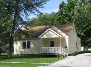 1700 20th St, Charleston, IL 61920