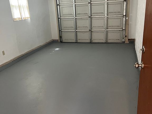 1 car garage
