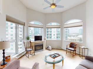 1108 6th Ave SW #811, Calgary, AB T2P 5K1