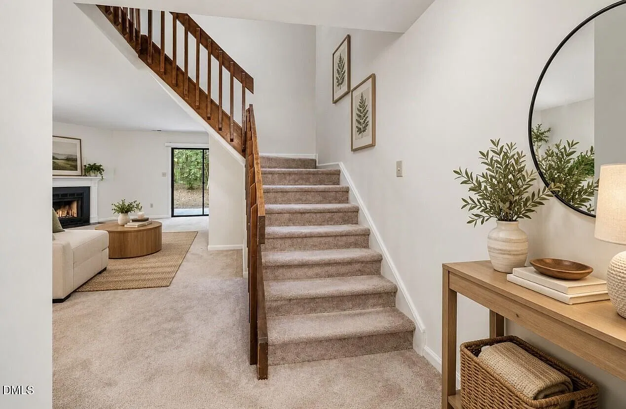 3 bed, 2.5 bath, 1489 sqft, $1,750 — Photo 4