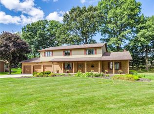 1591 Hightower Dr, Uniontown, OH
