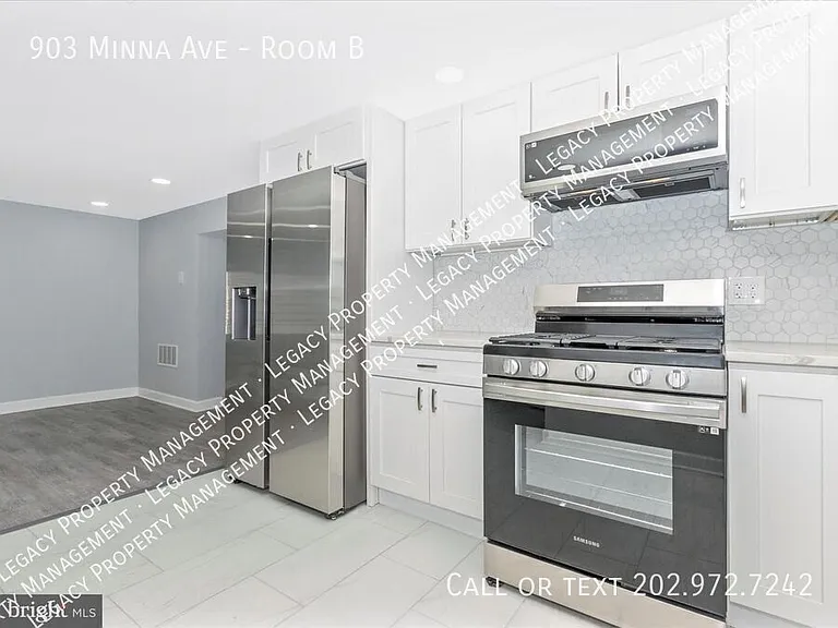 903 Minna Ave #B — Photo 18