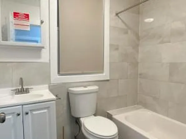 57 Orient Avenue image 8 of 10