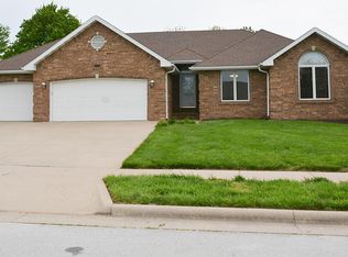 3459 E Stanhope Ter, Springfield, MO 65809