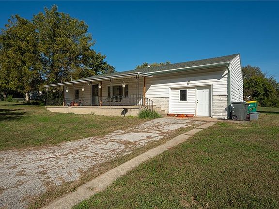 3rd image of 1135 S 55th St