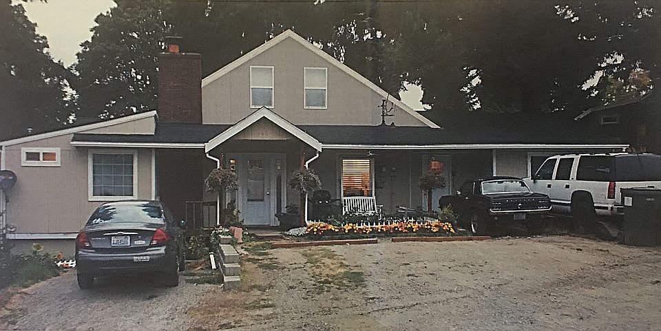 2nd image of 848 SW 117th St