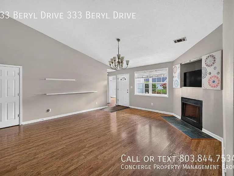 333 Beryl Dr — Photo 2