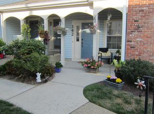 142 Tulip Ln, Freehold, NJ 07728