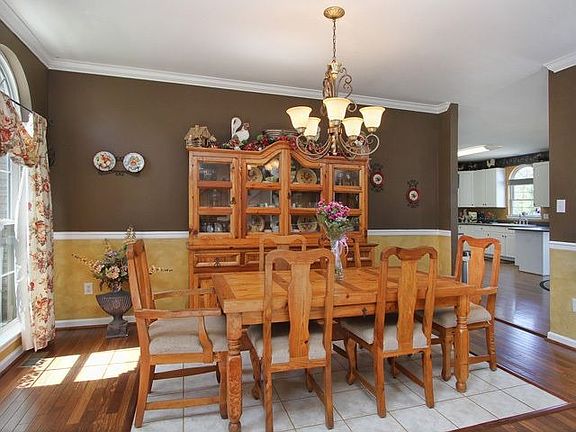 Formal Dining Room