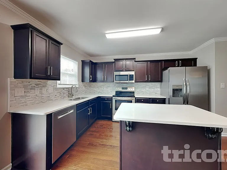 6931 Savannah Springs Dr — Photo 6