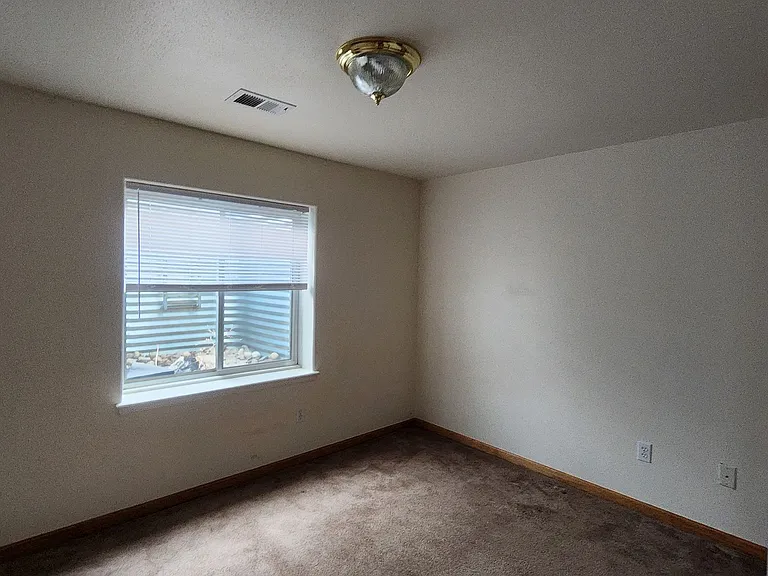 203 W Coal Creek Dr — Photo 18