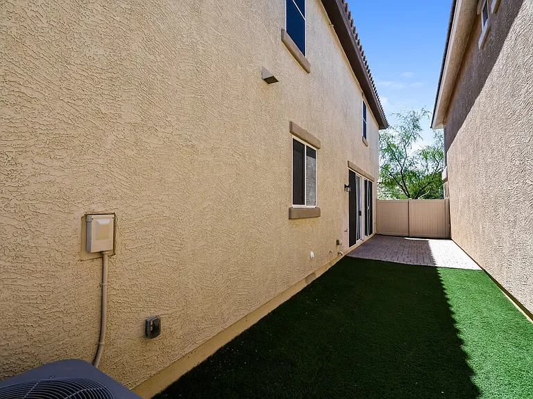 12533 W Via Dona Rd — Photo 17