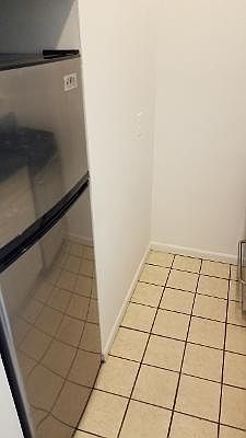 4th image of 212 E 83rd St APT 4D