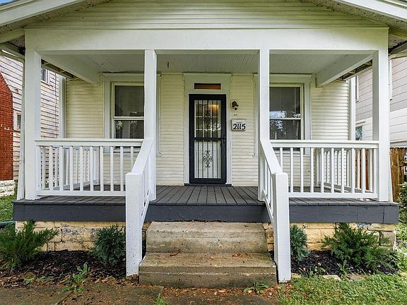 3rd image of 2115 Sullivant Ave