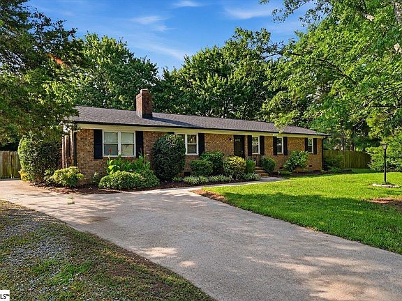 2nd image of 600 Old Rutherford Rd