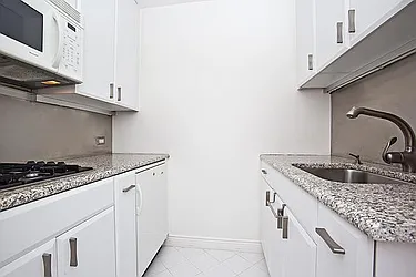 Rented by Sumitomo Real Estate Sales