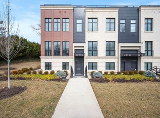 22734 Lake Rd, Rocky River, OH 44116