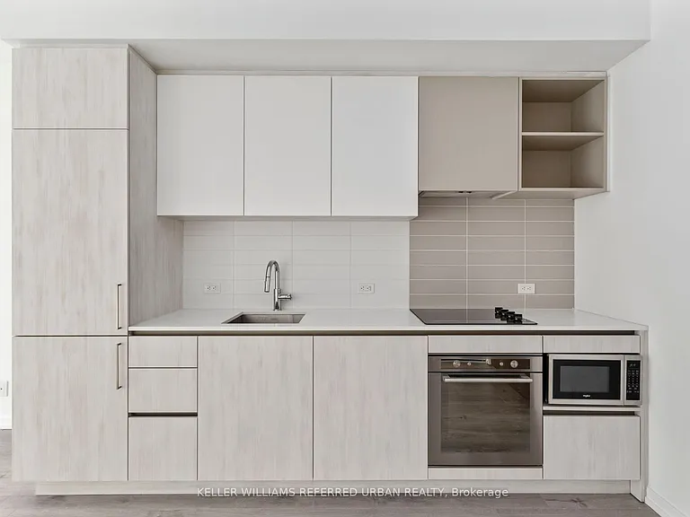 7890 Jane St #2910 — Photo 13