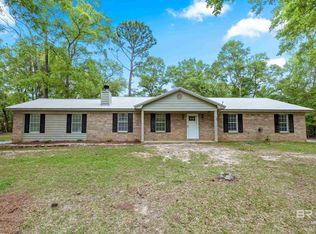 19782 Gunnison Rd, Fairhope, AL 36532