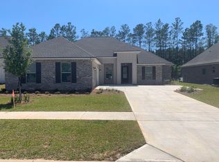 32 Campfire Cv, Freeport, FL 32439