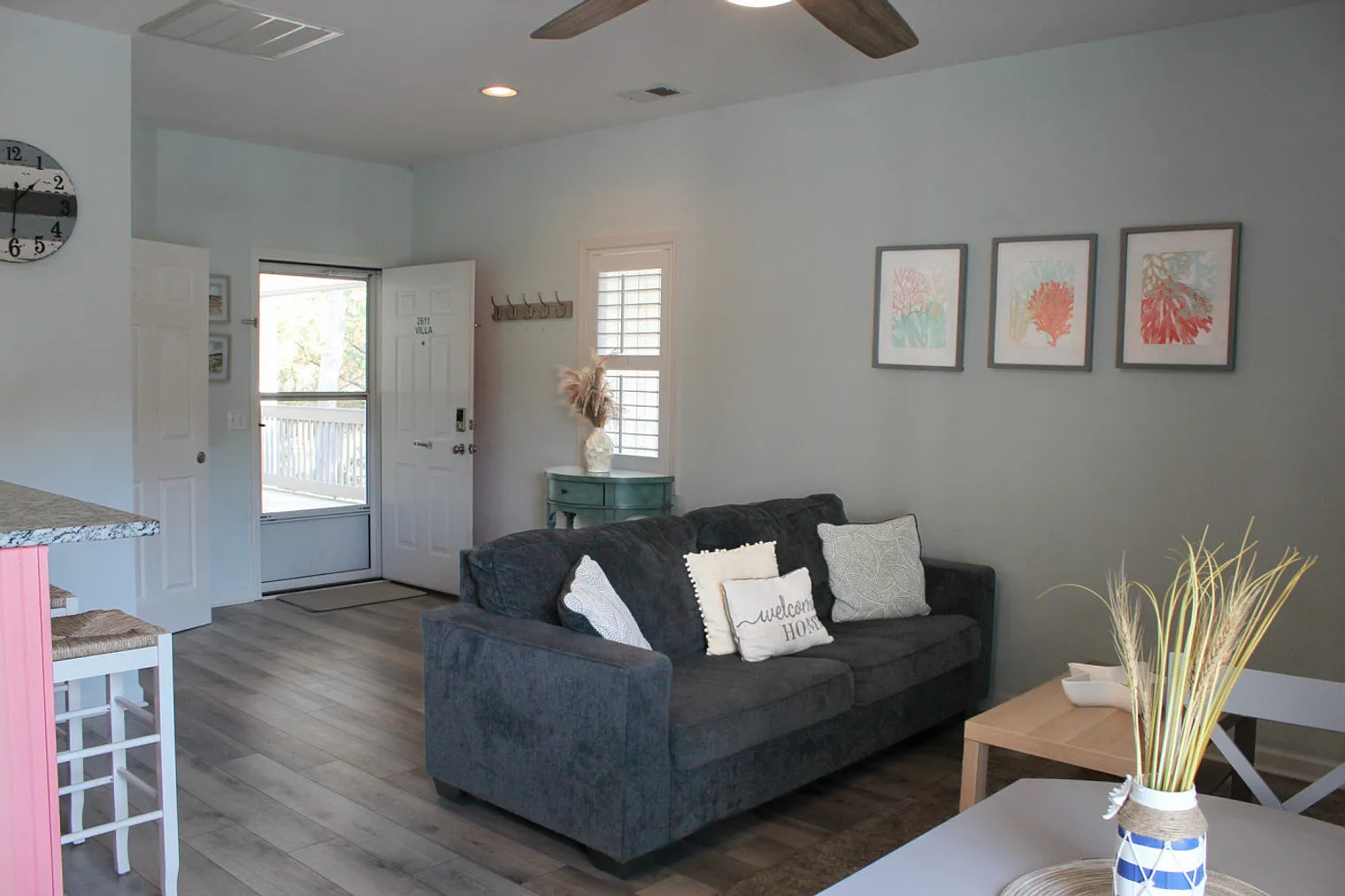 1 bed, 1.0 bath, 430 sqft, $1,293 — Photo 1