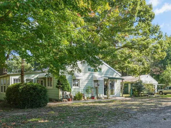 8289 Atlantic Rd, Wallops Island, VA 23337