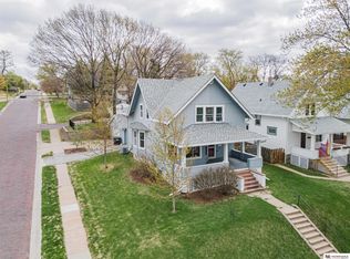 2301 S 35th Ave, Omaha, NE 68105