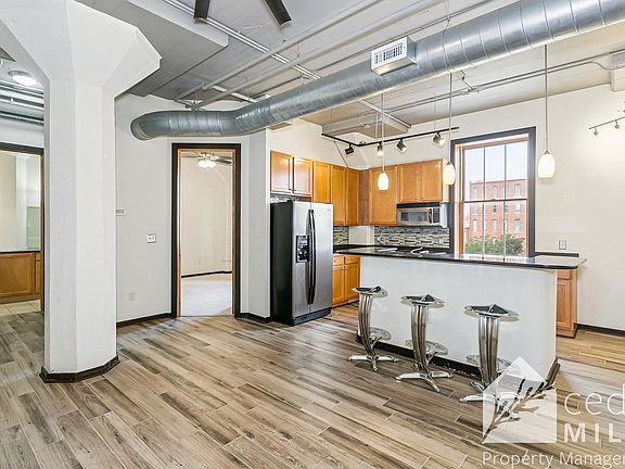 5th image of 201 S Saint Francis Ave APT 502