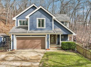 8933 Minne Wanna Rd, Clarkston, MI