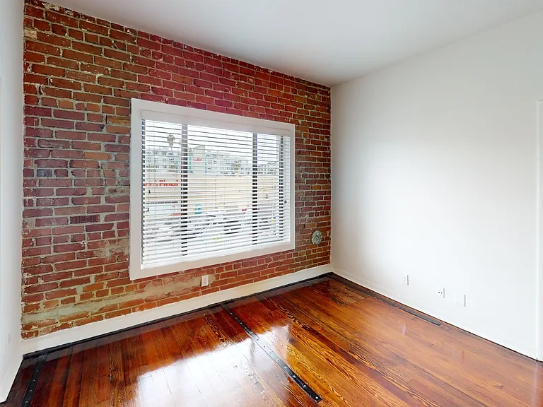 Burnside Villas Apartments — Photo 16