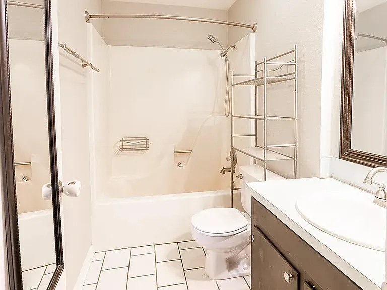 204 Bunker Hill Rd — Photo 6