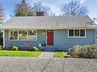 3539 SW Ocean View Dr, Seattle, WA 98146