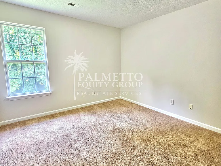 5715 River Glen Dr — Photo 14