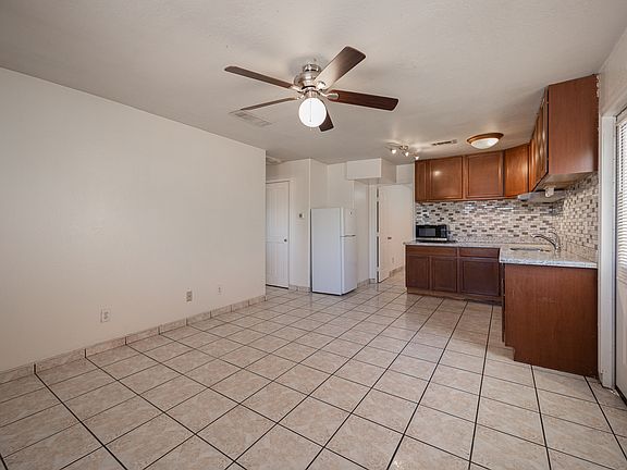 5th image of 1101 W Roosevelt St #1
