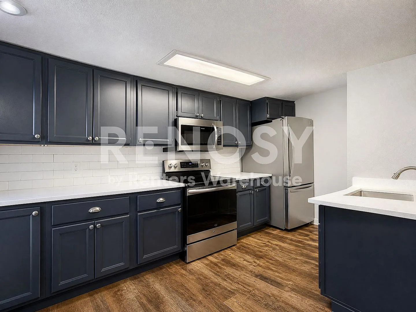 Available Now 3 Bedroom 2.5 Bath Townhouse in Minnetonka — Photo 3