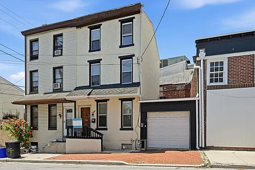 12 S Matlack St Photo 1