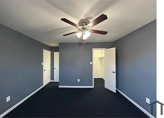400 Berkshire Ct — Photo 1