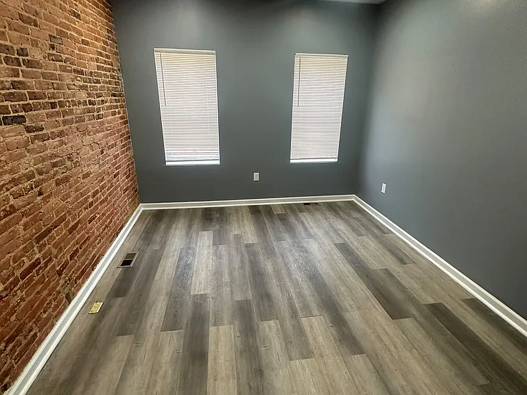 919 N Rose St — Photo 11
